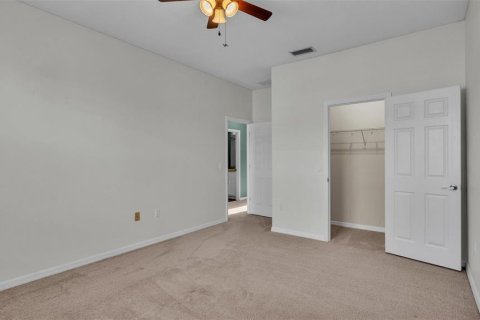 Townhouse in Lakeland, Florida 3 bedrooms, 180.69 sq.m. № 1371669 - photo 23