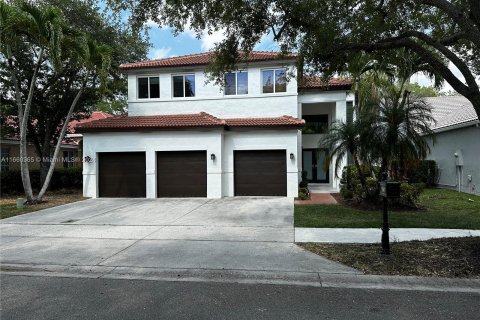 Villa ou maison à vendre à Weston, Floride: 6 chambres, 246.38 m2 № 1365725 - photo 2