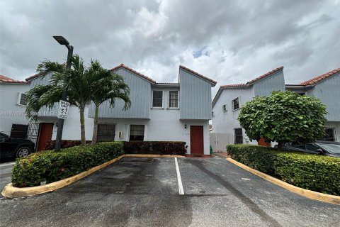 Copropriété à vendre à Hialeah, Floride: 3 chambres, 124.49 m2 № 1269185 - photo 15