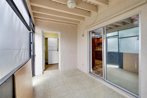 Townhouse in Pompano Beach, Florida 3 bedrooms, 120.77 sq.m. № 1007215 - photo 22