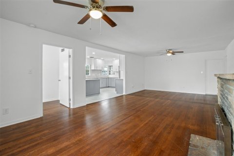 Immobilier commercial à vendre à Orlando, Floride: 6 chambres, 251.77 m2 № 1387507 - photo 6