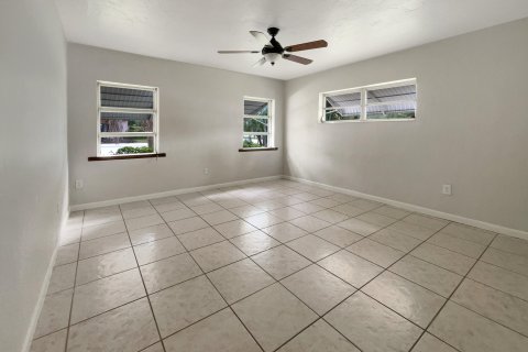 Villa ou maison à vendre à Pompano Beach, Floride: 3 chambres, 249.44 m2 № 1004921 - photo 7