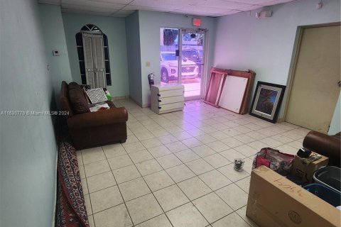 Immobilier commercial à vendre à Opa-locka, Floride № 1291705 - photo 8