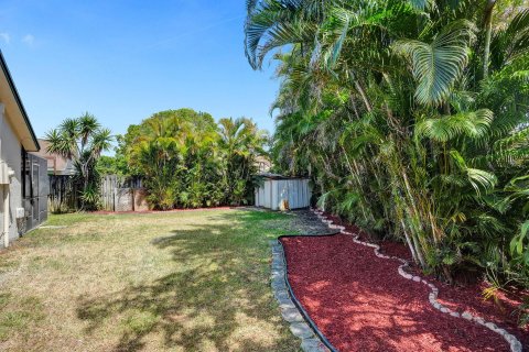 Villa ou maison à vendre à Sunrise, Floride: 3 chambres, 139.35 m2 № 1146081 - photo 1