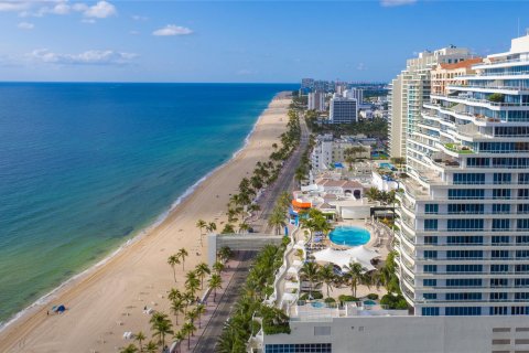 Condo in Fort Lauderdale, Florida, 3 bedrooms  № 1005074 - photo 9