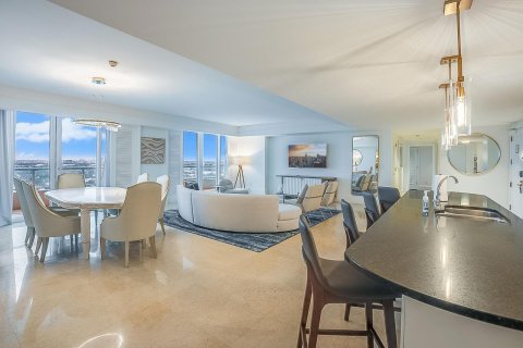 Condo in Fort Lauderdale, Florida, 3 bedrooms  № 1005074 - photo 26