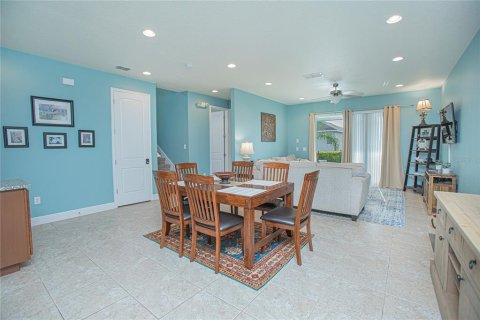 Villa ou maison à vendre à Kissimmee, Floride: 8 chambres, 316.98 m2 № 1300067 - photo 14