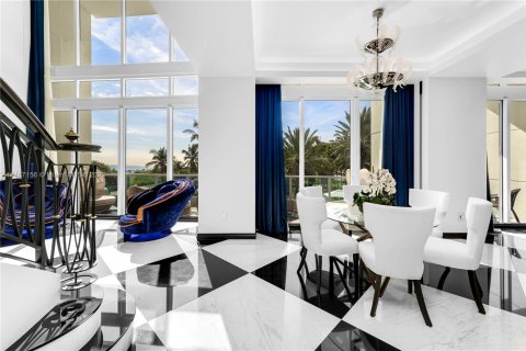 Condo in Miami Beach, Florida, 3 bedrooms  № 887753 - photo 5