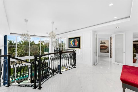 Condo in Miami Beach, Florida, 3 bedrooms  № 887753 - photo 26