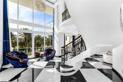 Condo in Miami Beach, Florida, 3 bedrooms  № 887753 - photo 2