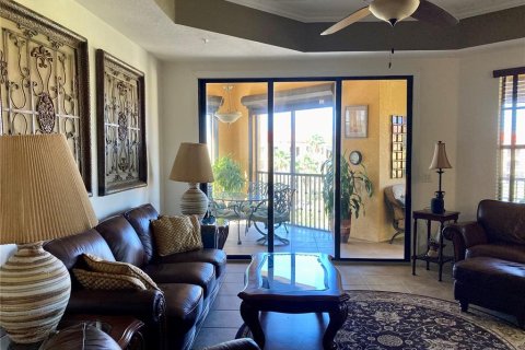 Condo in Punta Gorda, Florida, 3 bedrooms  № 975131 - photo 2