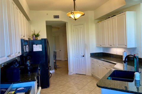 Condo in Punta Gorda, Florida, 3 bedrooms  № 975131 - photo 11