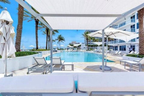 Hôtel, hôtellerie à vendre à Fort Lauderdale, Floride: 49.52 m2 № 694836 - photo 14