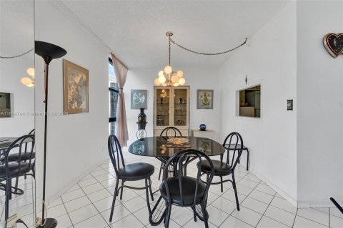 Copropriété à vendre à Aventura, Floride: 1 chambre, 96.43 m2 № 1282637 - photo 22