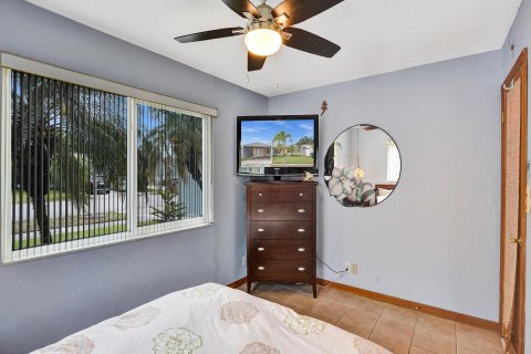 Villa ou maison à vendre à Hollywood, Floride: 3 chambres, 129.41 m2 № 1154234 - photo 25