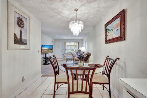 Condominio en venta en Stuart, Florida, 2 dormitorios, 81.38 m2 № 1101163 - foto 12