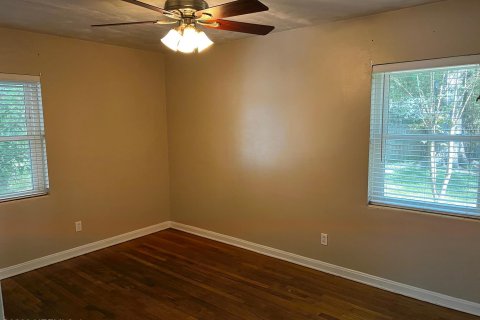 House in Jacksonville, Florida 3 bedrooms, 112.88 sq.m. № 802264 - photo 6