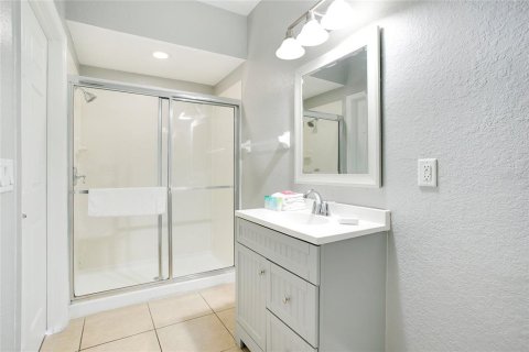 Condo in Orlando, Florida, 3 bedrooms  № 1426619 - photo 18