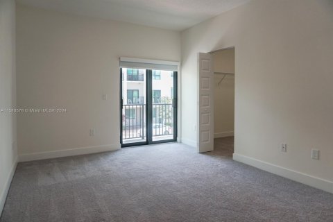 Touwnhouse à vendre à Doral, Floride: 3 chambres, 137.68 m2 № 1155377 - photo 12