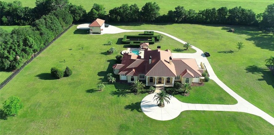 Villa ou maison à Ocala, Floride 3 chambres, 768.02 m2 № 1430976