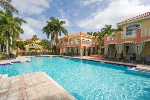 Copropriété à vendre à Palm Beach Gardens, Floride: 2 chambres, 121.61 m2 № 883300 - photo 5
