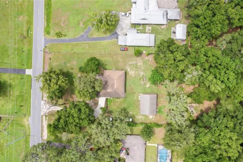 House in Dade City, Florida 4 bedrooms, 188.78 sq.m. № 1317672 - photo 27