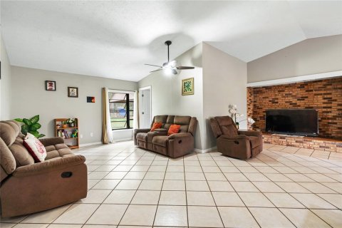 Casa en venta en Dade City, Florida, 4 dormitorios, 188.78 m2 № 1317672 - foto 8