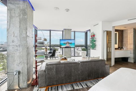 Copropriété à vendre à Miami Beach, Floride: 1 chambre, 78.97 m2 № 1365470 - photo 6