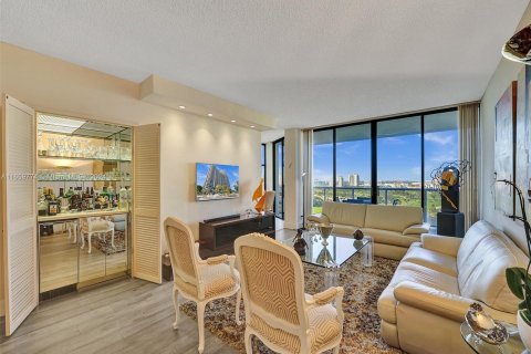 Copropriété à vendre à Aventura, Floride: 2 chambres, 144.93 m2 № 1365396 - photo 6