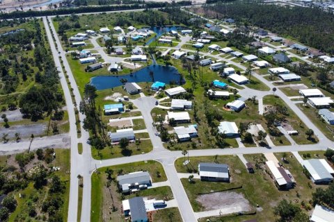 Купить земельный участок в Энглвуд, Флорида № 506090 - фото 7