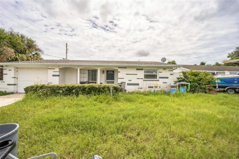 Villa ou maison à vendre à Port Richey, Floride: 2 chambres, 107.12 m2 № 1366091 - photo 2