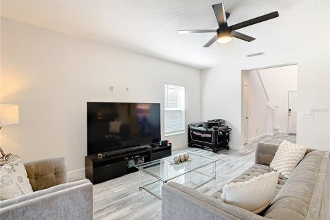 Adosado en venta en Davenport, Florida, 4 dormitorios, 187.11 m2 № 995297 - foto 26