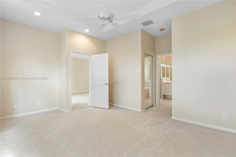 House in Delray Beach, Florida 2 bedrooms, 143.81 sq.m. № 1272099 - photo 7