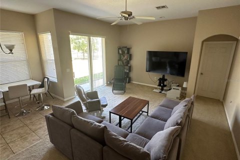 Villa ou maison à vendre à Orlando, Floride: 4 chambres, 230.12 m2 № 1133956 - photo 8