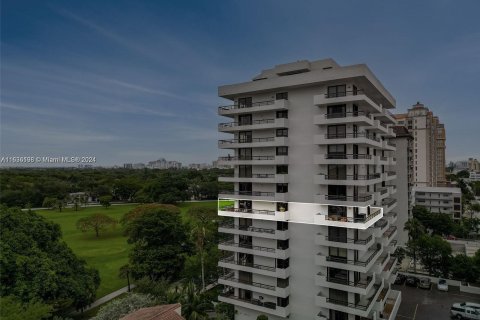 Condominio en venta en Coral Gables, Florida, 2 dormitorios, 148.09 m2 № 1305789 - foto 2