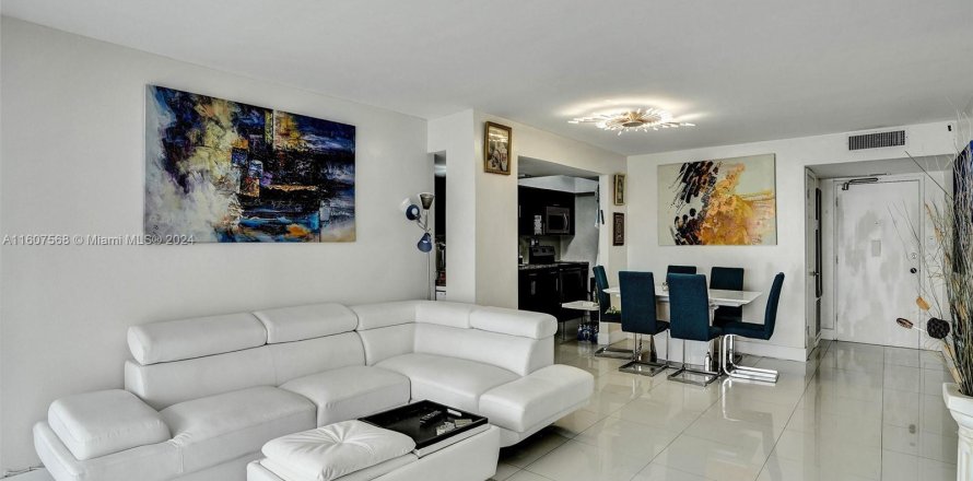 Condo in Aventura, Florida, 2 bedrooms  № 1229347