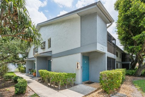 Condo in Oakland Park, Florida, 2 bedrooms  № 1223621 - photo 20