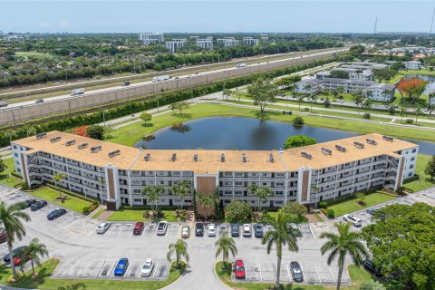 Condo in Boca Raton, Florida, 2 bedrooms  № 1223581 - photo 10