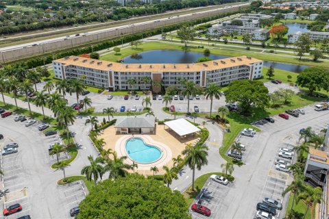 Condo in Boca Raton, Florida, 2 bedrooms  № 1223581 - photo 9