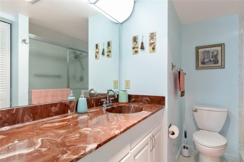 Condo in Boca Raton, Florida, 2 bedrooms  № 1223581 - photo 24