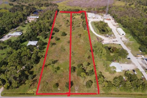 Terreno en venta en Punta Gorda, Florida № 1374847 - foto 2