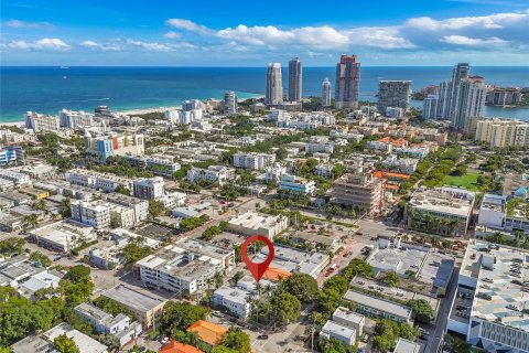 Condo in Miami Beach, Florida, 1 bedroom  № 1397402 - photo 27