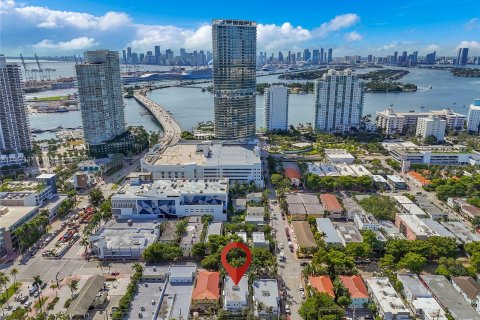 Condo in Miami Beach, Florida, 1 bedroom  № 1397402 - photo 23