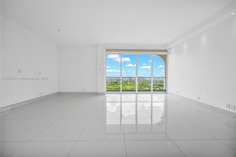 Copropriété à vendre à Aventura, Floride: 5 chambres, 461.54 m2 № 1397447 - photo 8