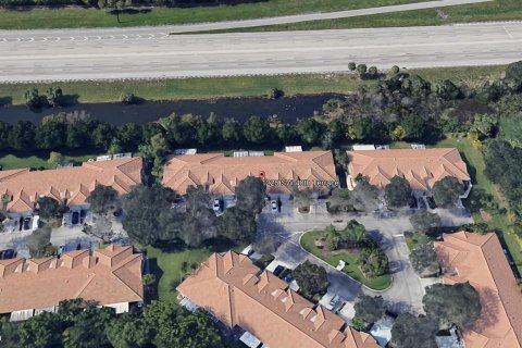 Купить виллу или дом в Дирфилд-Бич, Флорида 2 спальни, 117.43м2, № 1159511 - фото 3