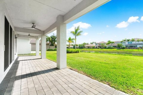 Villa ou maison à vendre à Delray Beach, Floride: 4 chambres, 214.14 m2 № 1159603 - photo 5