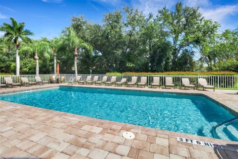 Condo in Naples, Florida, 2 bedrooms  № 1285261 - photo 28