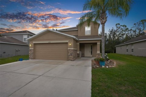 House in Hudson, Florida 5 bedrooms, 204.38 sq.m. № 1401019 - photo 2