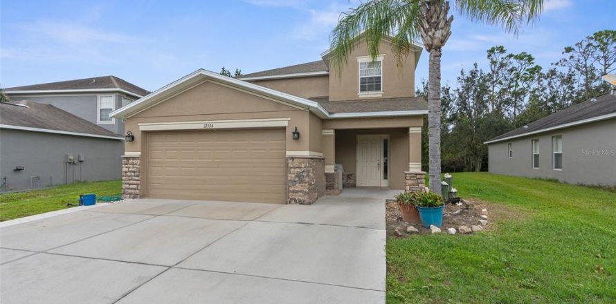 House in Hudson, Florida 5 bedrooms, 204.38 sq.m. № 1401019