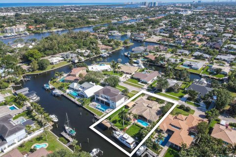 Casa en venta en Palm Beach Gardens, Florida, 3 dormitorios, 303.23 m2 № 1097550 - foto 7